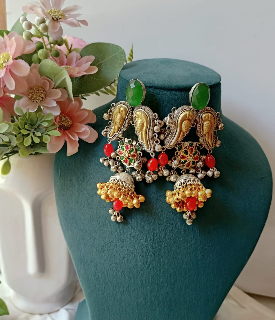 Noori Kashmiri Ghungharoo Earrings