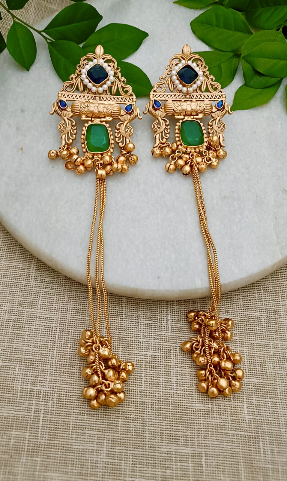 Gulnaar Kashmiri Jhumka