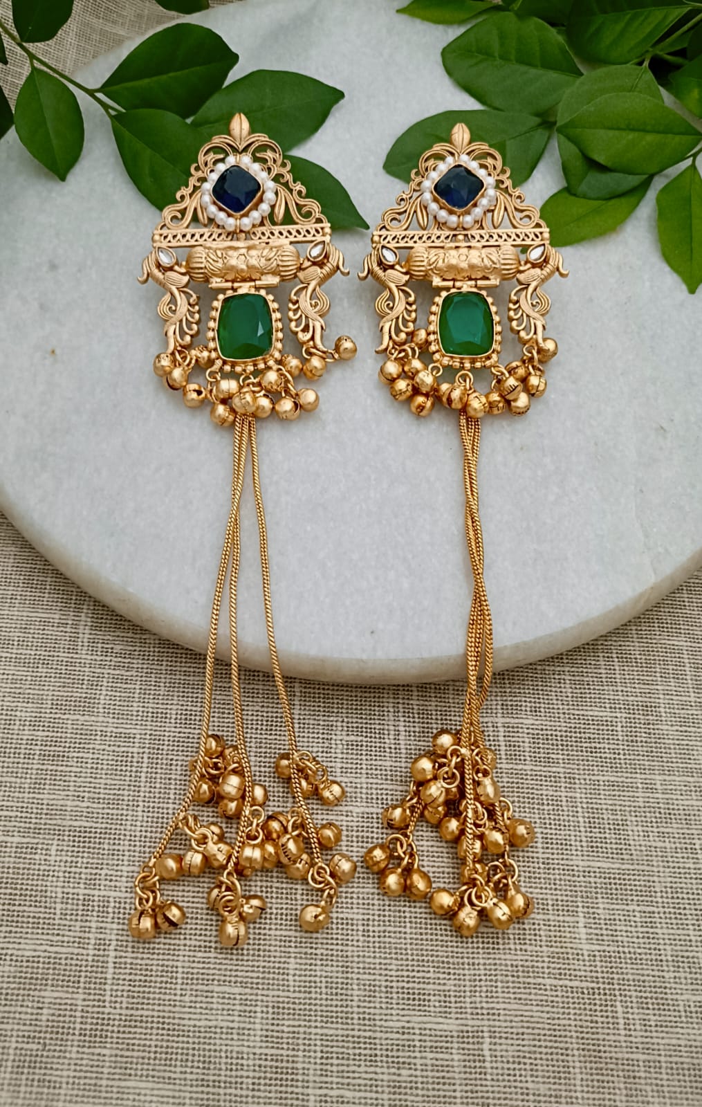 Gulnaar Kashmiri Jhumka